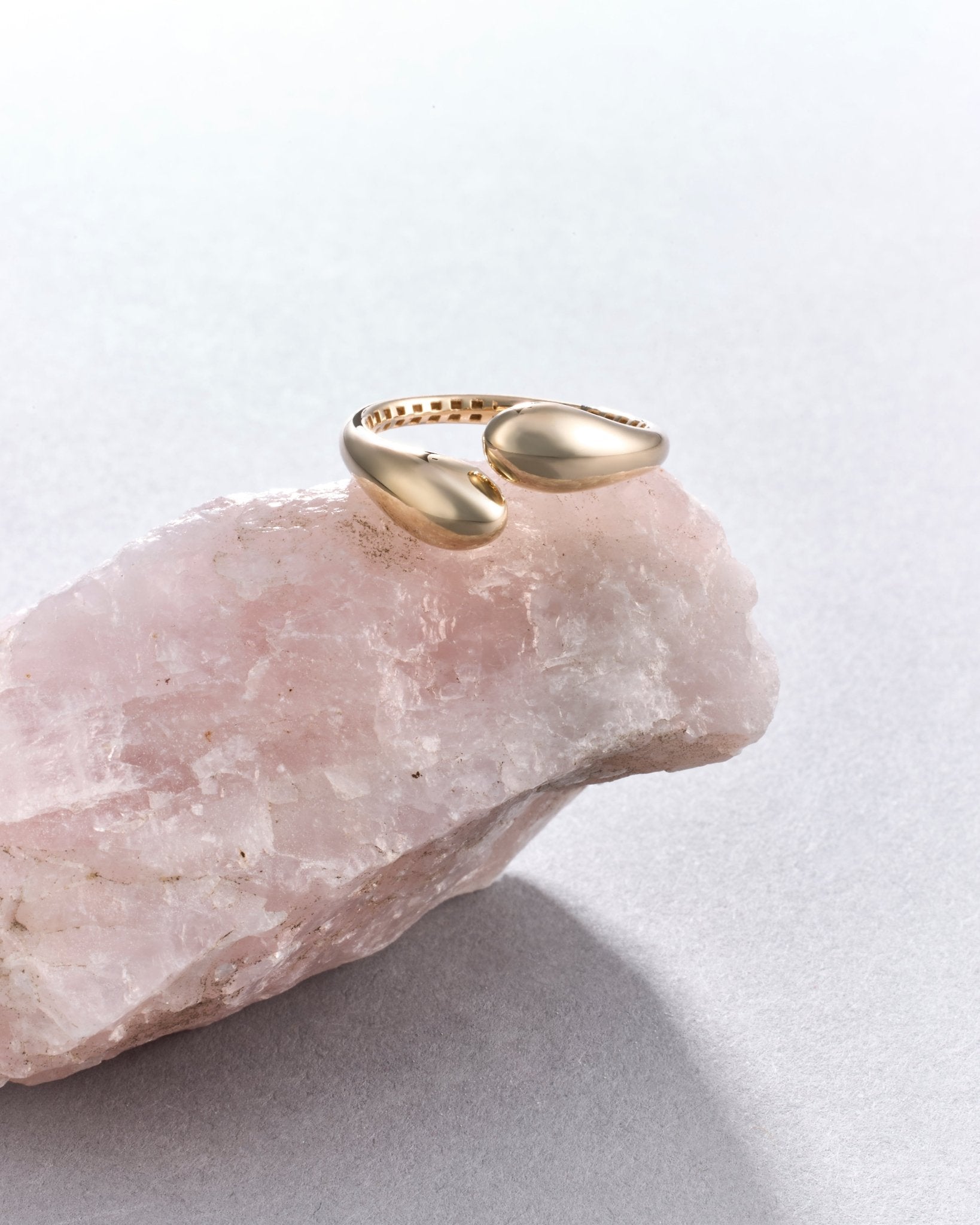 Anello Aperto alla Moda in Oro 14K - GIOIELLO ITALIANO