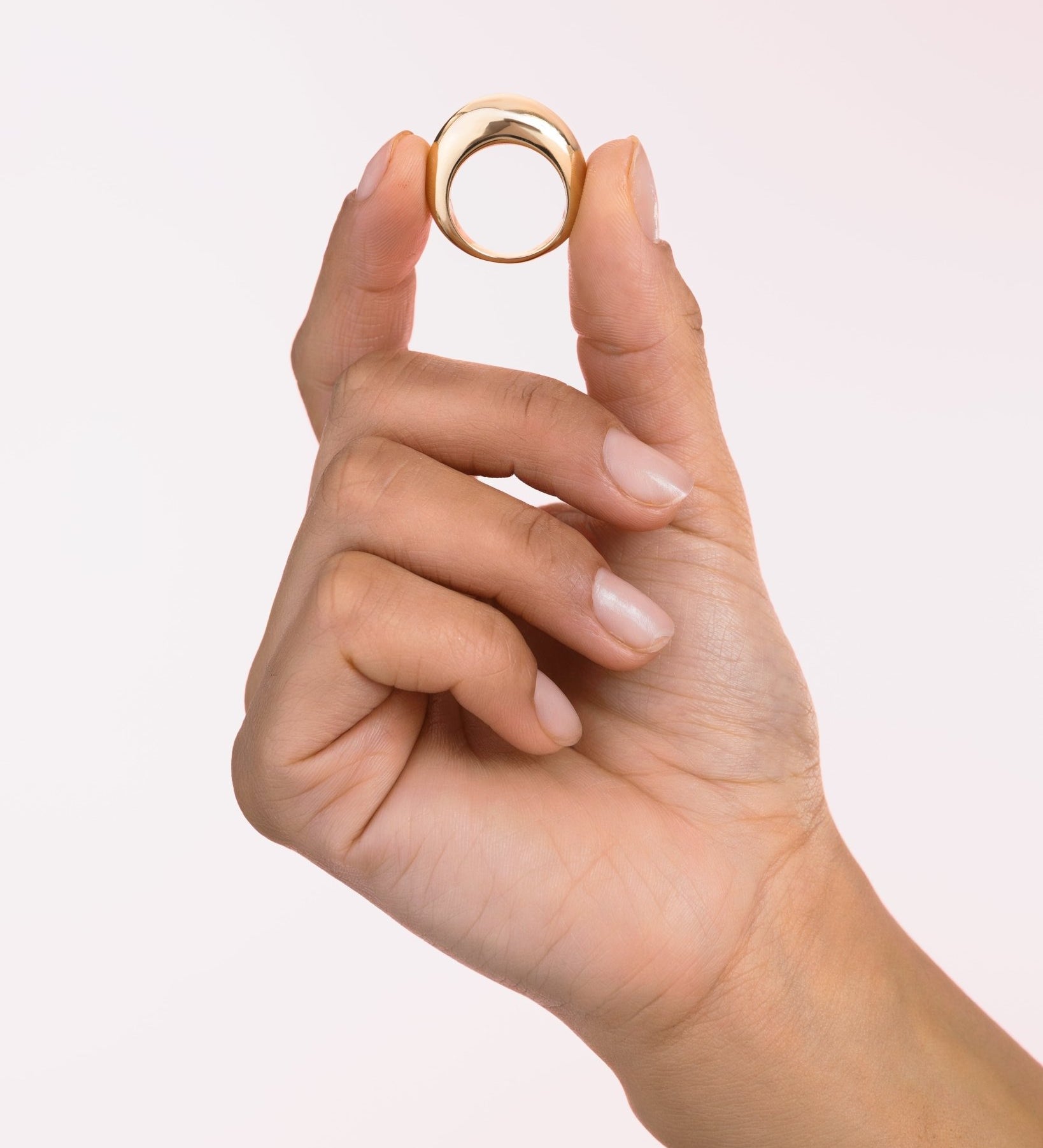 Anello Convesso Moderno in Oro 14K - GIOIELLO ITALIANO
