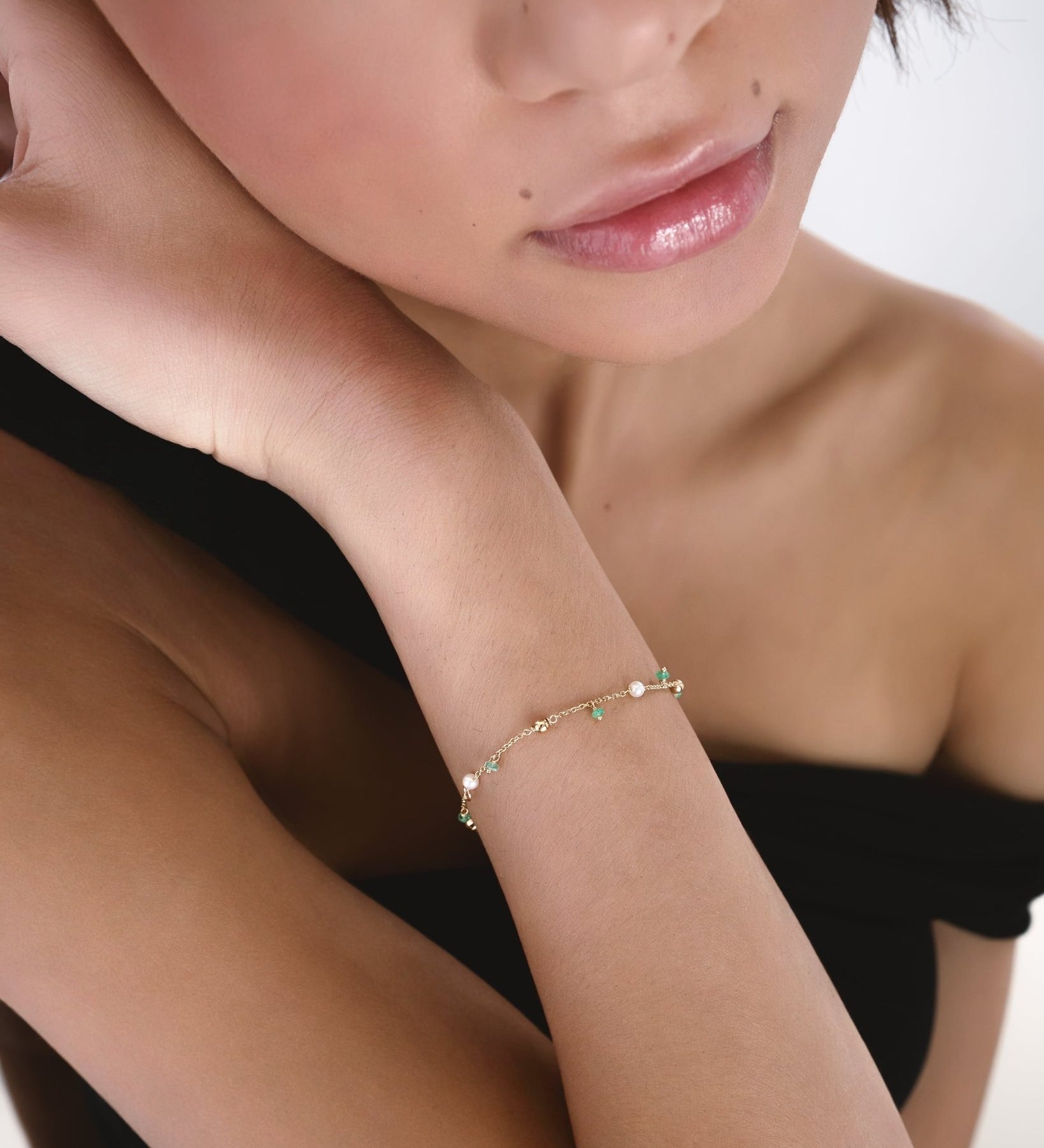 Bracciale Sottile con Pietre Colorate e Perle in Oro 14K - GIOIELLO ITALIANO