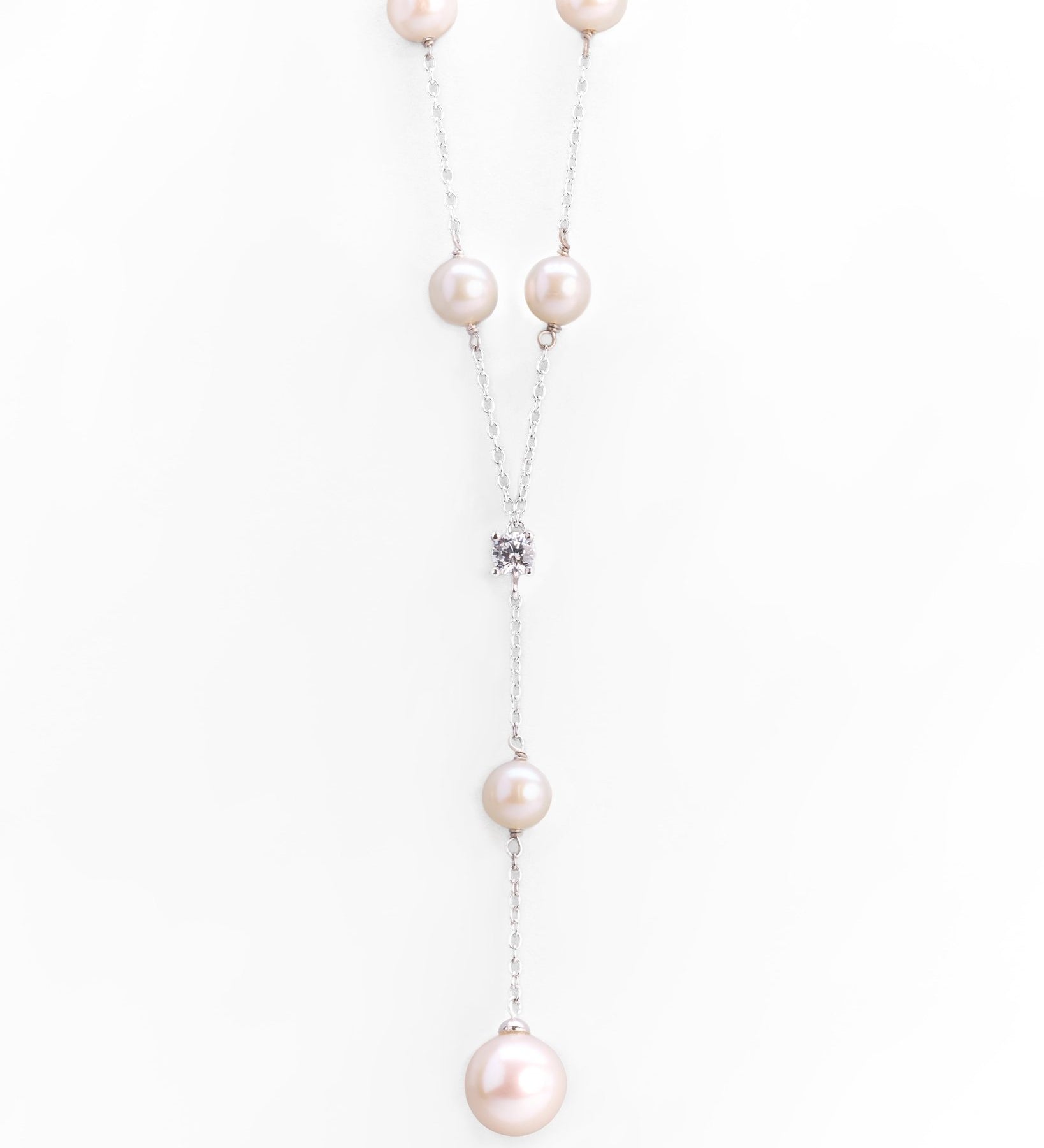 Dettaglio gioiello nuziale elegante  - GIOIELLO ITALIANO