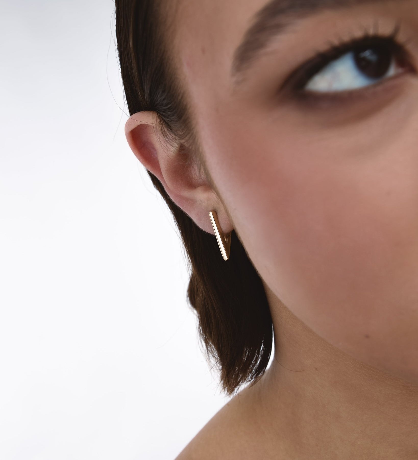 Orecchini a Forma di Triangolo in Oro 14K - GIOIELLO ITALIANO