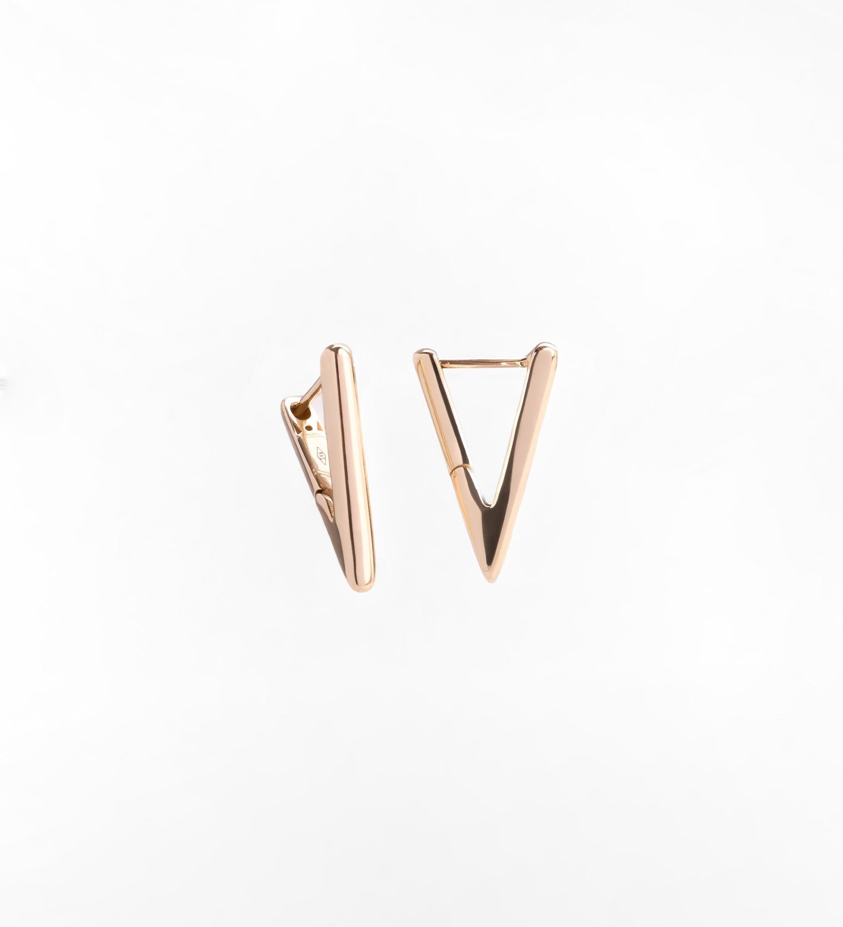 Orecchini a Forma di Triangolo in Oro 14K - GIOIELLO ITALIANO