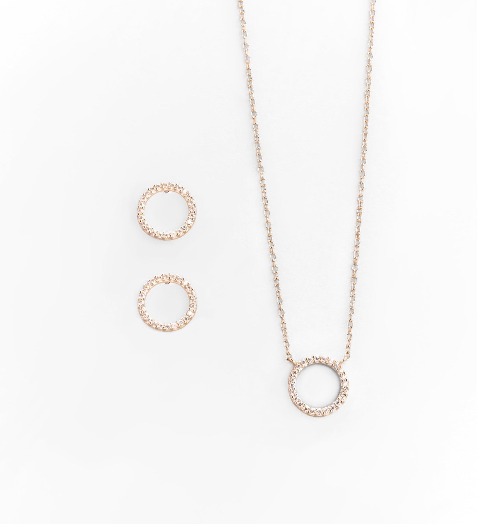 Orecchini a cerchio in oro 14K con zirconi pavé  - GIOIELLO ITALIANO
