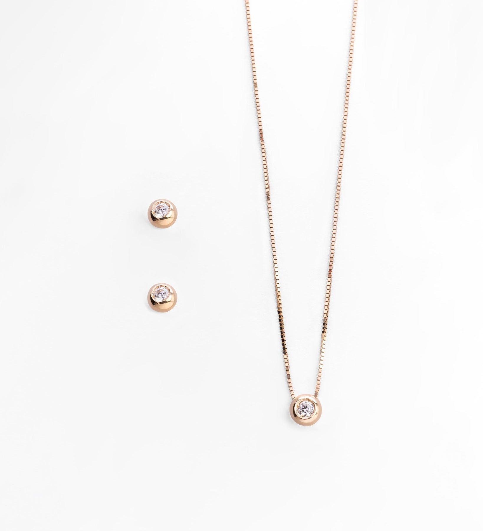 Orecchini minimalisti in oro giallo 14K con zirconi - GIOIELLO ITALIANO