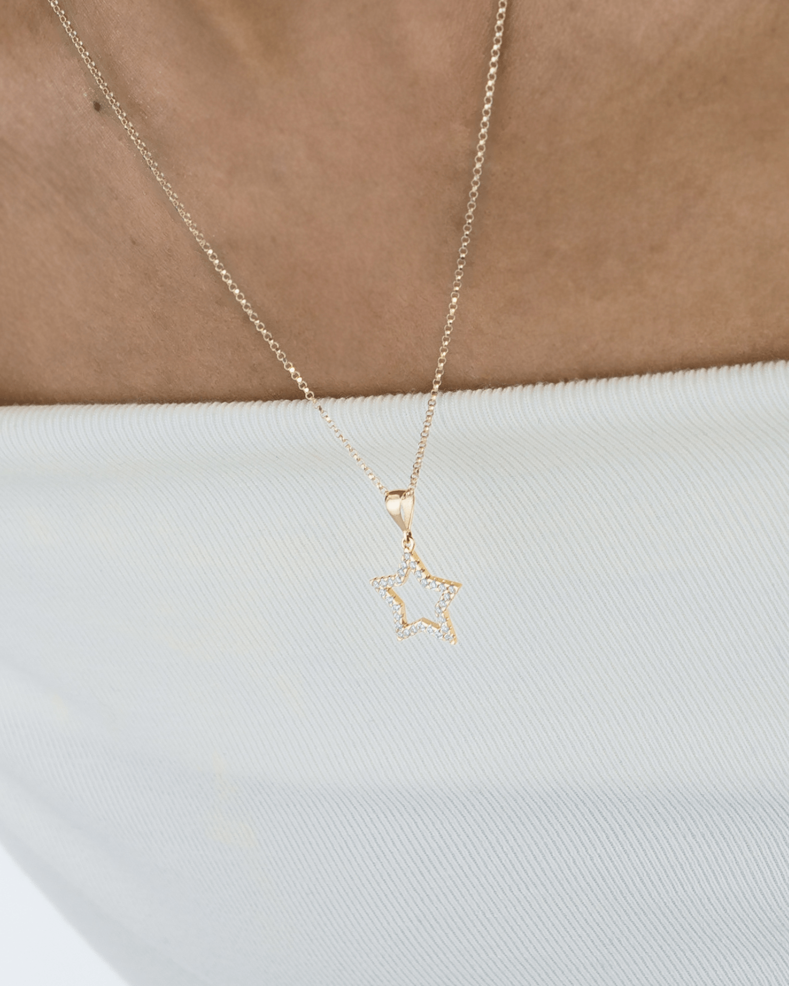 Pendente a Stella in oro 14K con Pavé di Zirconi - GIOIELLO ITALIANO