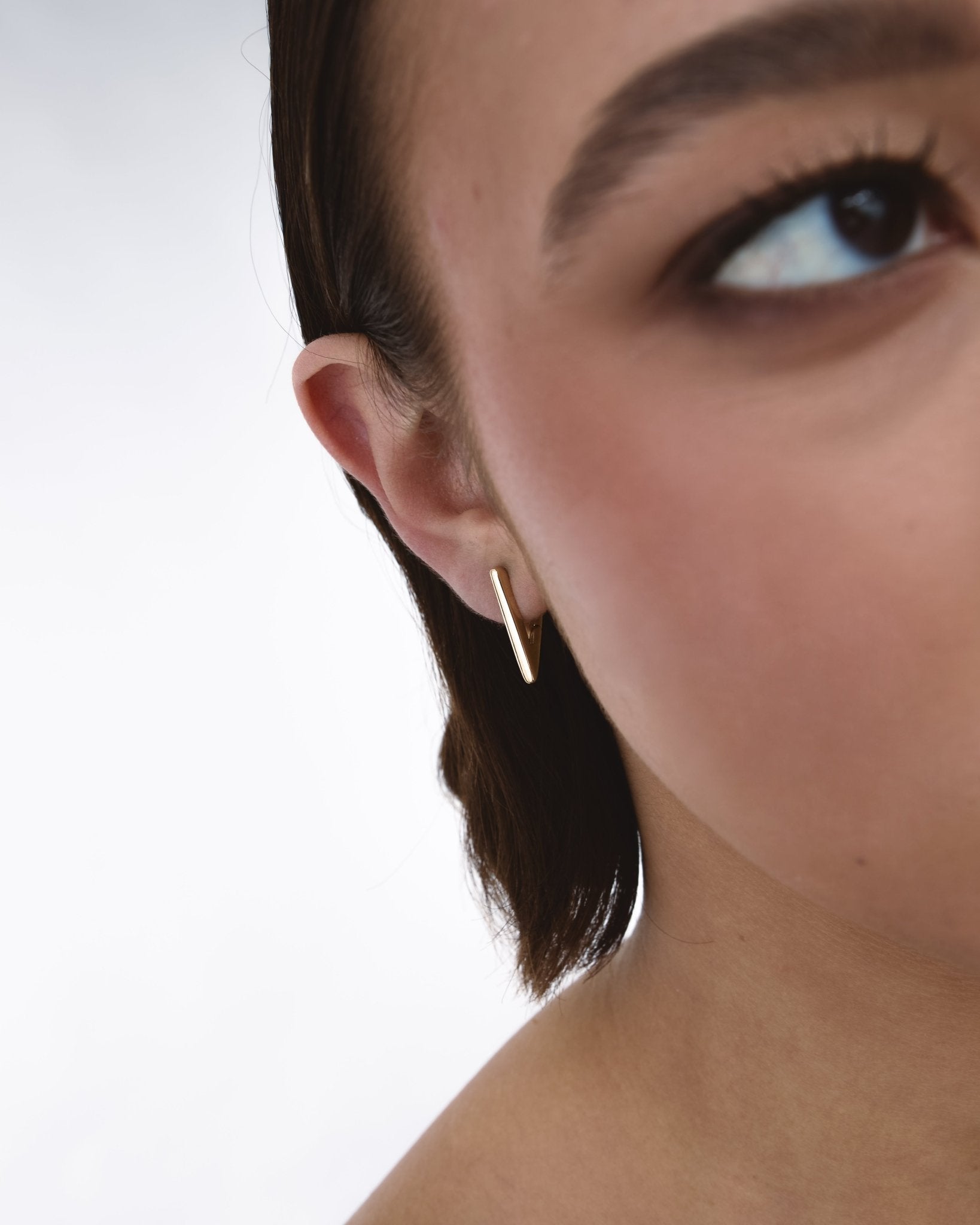 Orecchini a Forma di Triangolo in Oro 14K - GIOIELLO ITALIANO