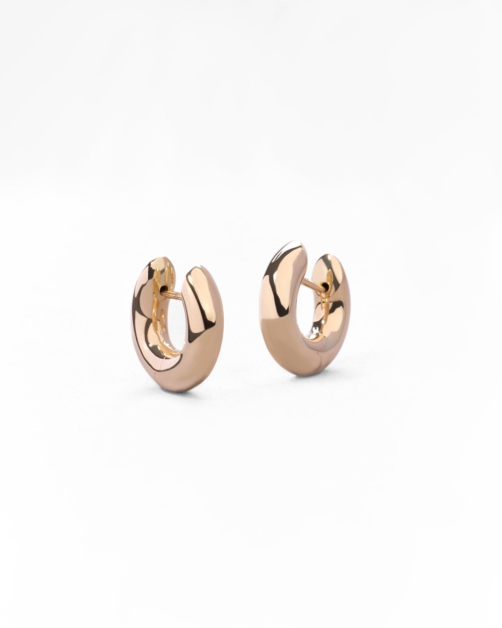 Orecchini Piccoli e Spessi in Oro 14K - GIOIELLO ITALIANO