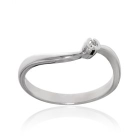 Solitaire ring with 0.05ct brilliant-cut diamond | Gioiello Italiano